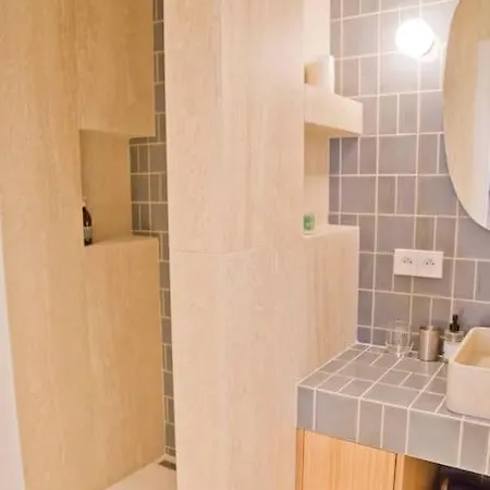 Lola - Design 2br Mouffetard Pantheon Apartment
